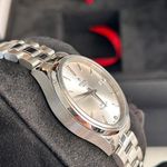 Tudor Style 12500 - (6/10)