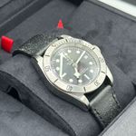 Tudor Black Bay Steel 79730-0003 (2023) - Zwart wijzerplaat 41mm Staal (6/8)