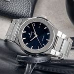 Hublot Classic Fusion 548.NX.1170.NX (Unknown (random serial)) - Black dial 42 mm Titanium case (2/8)