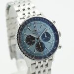 Breitling Navitimer 1 B01 Chronograph AB0138 (2025) - Zwart wijzerplaat 43mm Staal (4/8)