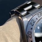 Rolex Explorer II 16570 (2000) - Black dial 40 mm Steel case (8/10)