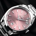 Omega Seamaster Aqua Terra 220.10.38.20.10.005 (2025) - Pink dial 38 mm Steel case (3/7)