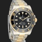 Rolex Submariner Date 116613LN (2013) - Black dial 40 mm Gold/Steel case (4/8)