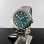 Oris Aquis Date 01 733 7730 4137-07 8 24 (2024) - Groen wijzerplaat 44mm Staal (3/8)