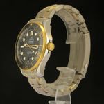 Omega Seamaster Diver 300 M 210.20.42.20.01.002 (2022) - Black dial 42 mm Gold/Steel case (2/7)