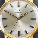 Omega Genève 135.070 (1970) - White dial 34 mm Yellow Gold case (8/8)