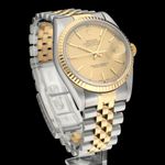 Rolex Datejust 36 16233 (2001) - Champagne wijzerplaat 36mm Goud/Staal (4/8)