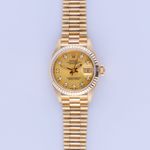 Rolex Lady-Datejust 69178 (1987) - Champagne wijzerplaat 26mm Geelgoud (3/8)