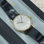 Patek Philippe Calatrava 3411 (1968) - Silver dial 36 mm Yellow Gold case (1/8)