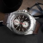 IWC Ingenieur Chronograph IW378511 (Onbekend (willekeurig serienummer)) - Bruin wijzerplaat 45mm Staal (2/8)
