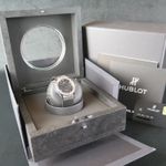 Hublot Classic Fusion 542.NX.1171.RX (Unknown (random serial)) - Black dial 42 mm Titanium case (8/8)