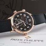 Patek Philippe Calatrava 5524R-001 - (3/8)