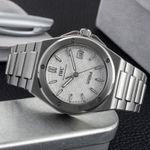 IWC Ingenieur Automatic IW328902 (Unknown (random serial)) - Silver dial 40 mm Steel case (2/8)