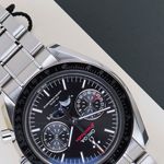 Omega Speedmaster Moonphase 304.30.44.52.01.001 - (4/8)