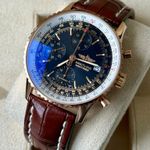 Breitling Old Navitimer R13323 (2010) - Multi-colour dial 42 mm Yellow Gold case (2/8)
