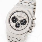 Audemars Piguet Royal Oak Chronograph 26331ST.OO.1220ST.03 (2021) - Silver dial 41 mm Steel case (1/8)