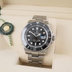 Rolex Sea-Dweller 126600 (2023) - Black dial 43 mm Steel case (2/8)