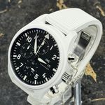 IWC Pilot Chronograph Top Gun IW389105 (2025) - Zwart wijzerplaat 45mm Keramiek (5/8)