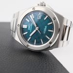 IWC Ingenieur Automatic IW328903 (2026) - Blue dial 40 mm Steel case (2/8)