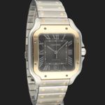 Cartier Pasha W3013456 (2024) - 35mm Geelgoud (4/8)