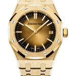 Audemars Piguet Royal Oak Selfwinding 15550BA.GG.1356BA.01 (2025) - Champagne dial 37 mm Yellow Gold case (1/1)