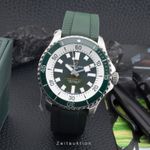 Breitling Superocean 44 A17376A31L1S1 (Unknown (random serial)) - Green dial 44 mm Steel case (3/8)