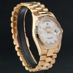 Rolex Day-Date 36 18238 (1993) - 36 mm Yellow Gold case (5/8)