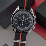 Omega Speedmaster Professional Moonwatch 3570.50.00 (2000) - Black dial 42 mm Steel case (3/8)