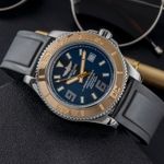 Breitling Superocean 44 C1739112/BA77 (Onbekend (willekeurig serienummer)) - Zwart wijzerplaat 44mm Goud/Staal (2/8)