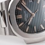 Patek Philippe Nautilus 5800/1A-001 (2007) - Blue dial 38 mm Steel case (7/8)