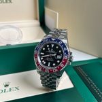 Rolex GMT-Master II 126710BLRO (2025) - Black dial 40 mm Steel case (8/8)