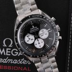 Omega Speedmaster Professional Moonwatch 310.30.42.50.01.004 (2026) - Black dial 42 mm Steel case (4/8)