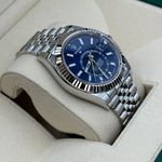 Rolex Sky-Dweller 326934 (Onbekend (willekeurig serienummer)) - Blauw wijzerplaat 42mm Staal (6/8)