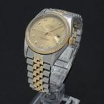 Rolex Datejust 36 16233 (2002) - Goud wijzerplaat 36mm Goud/Staal (2/7)