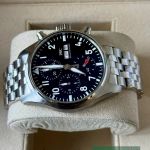IWC Pilot Chronograph IW388113 (2026) - Black dial 41 mm Steel case (5/7)