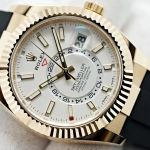 Rolex Sky-Dweller 326238 (2022) - Zwart wijzerplaat 42mm Geelgoud (1/6)