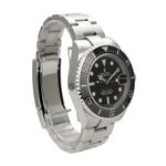 Rolex Sea-Dweller 126600 (2017) - Black dial 43 mm Steel case (4/8)