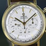 Omega Seamaster 145.006-67 (1967) - White dial 36 mm Yellow Gold case (4/8)