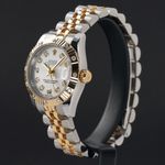 Rolex Lady-Datejust 179313 (2006) - Silver dial 26 mm Gold/Steel case (4/8)