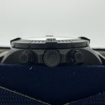 Breitling Avenger V13317 - (3/8)