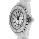 Chanel J12 H0968 (2017) - White dial 33 mm Ceramic case (4/8)