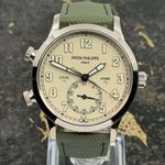 Patek Philippe Calatrava 5524G-010 - (2/8)