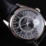 Patek Philippe Calatrava 6000G (2011) - Black dial 38 mm White Gold case (6/8)