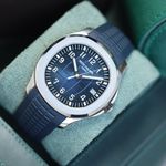 Patek Philippe Aquanaut 5168G (2025) - White Gold case (2/4)