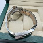 Rolex GMT-Master II 126711CHNR (2026) - Zwart wijzerplaat 40mm Goud/Staal (8/8)