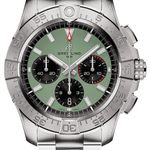 Breitling Avenger AB0147101L1A1 (2026) - Groen wijzerplaat 44mm Staal (1/1)