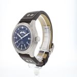 IWC Pilot Spitfire UTC IW3251 (1999) - Black dial 39 mm Steel case (2/6)