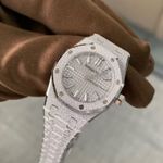 Audemars Piguet Royal Oak Mini 67630BC.GG.1312BC.01 (2025) - Silver dial 23 mm White Gold case (6/8)