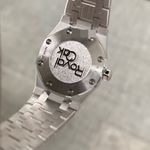 Audemars Piguet Royal Oak Mini 67630BC.GG.1312BC.01 (2025) - Silver dial 23 mm White Gold case (5/8)