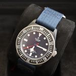 Tudor Pelagos 25707KN (2025) - Blue dial 42 mm Carbon case (3/8)